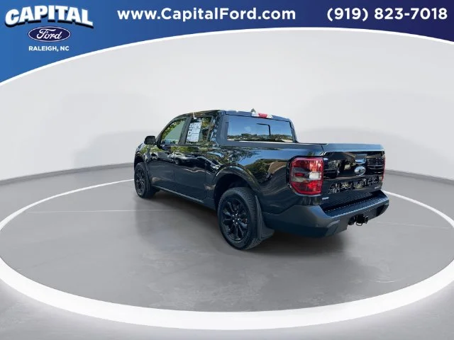 Used 2023 Black Ford Lariat image 6