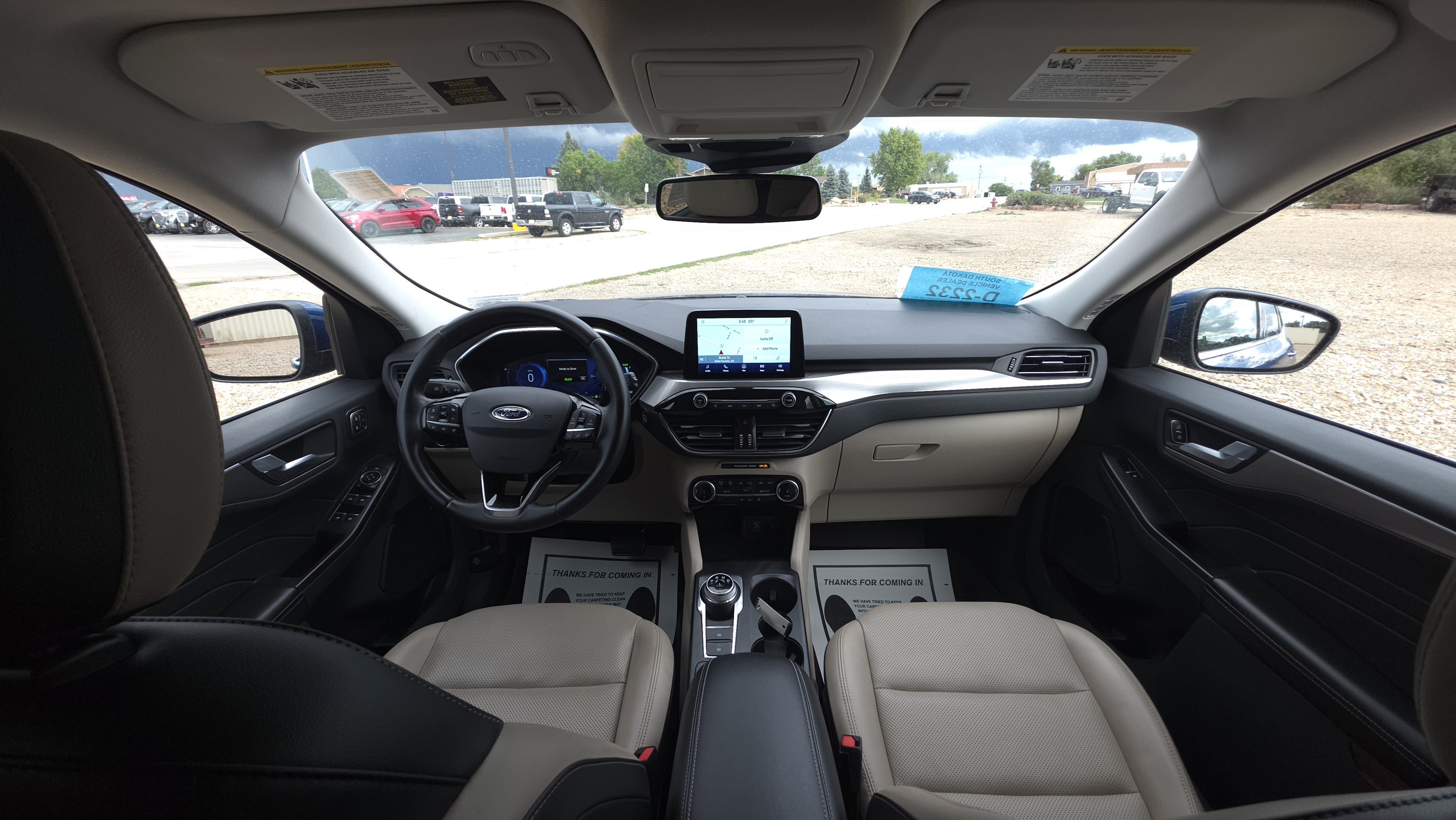 Used 2022 Blue Ford Titanium Plug-In Hybrid image 15