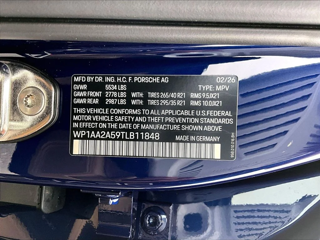 2026 Porsche Macan Base - Photo 26