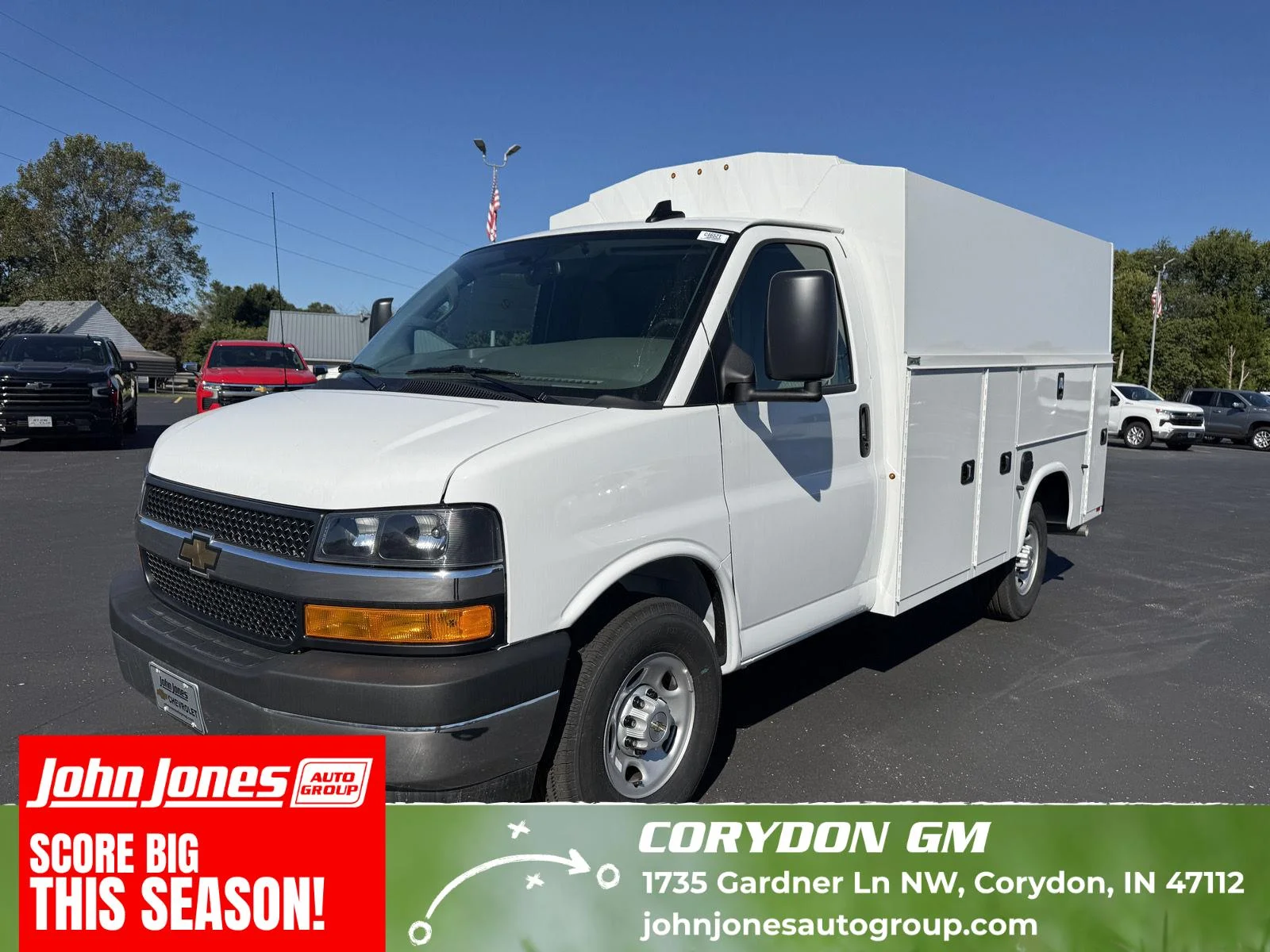 New 2026 Summit White Chevrolet 1WT image 1