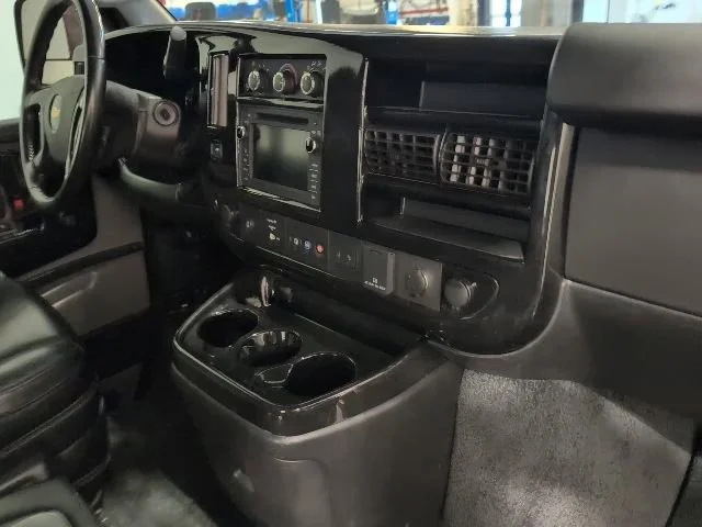 Used 2021 SPECIAL EXTERIOR COLOR Chevrolet LS image 39