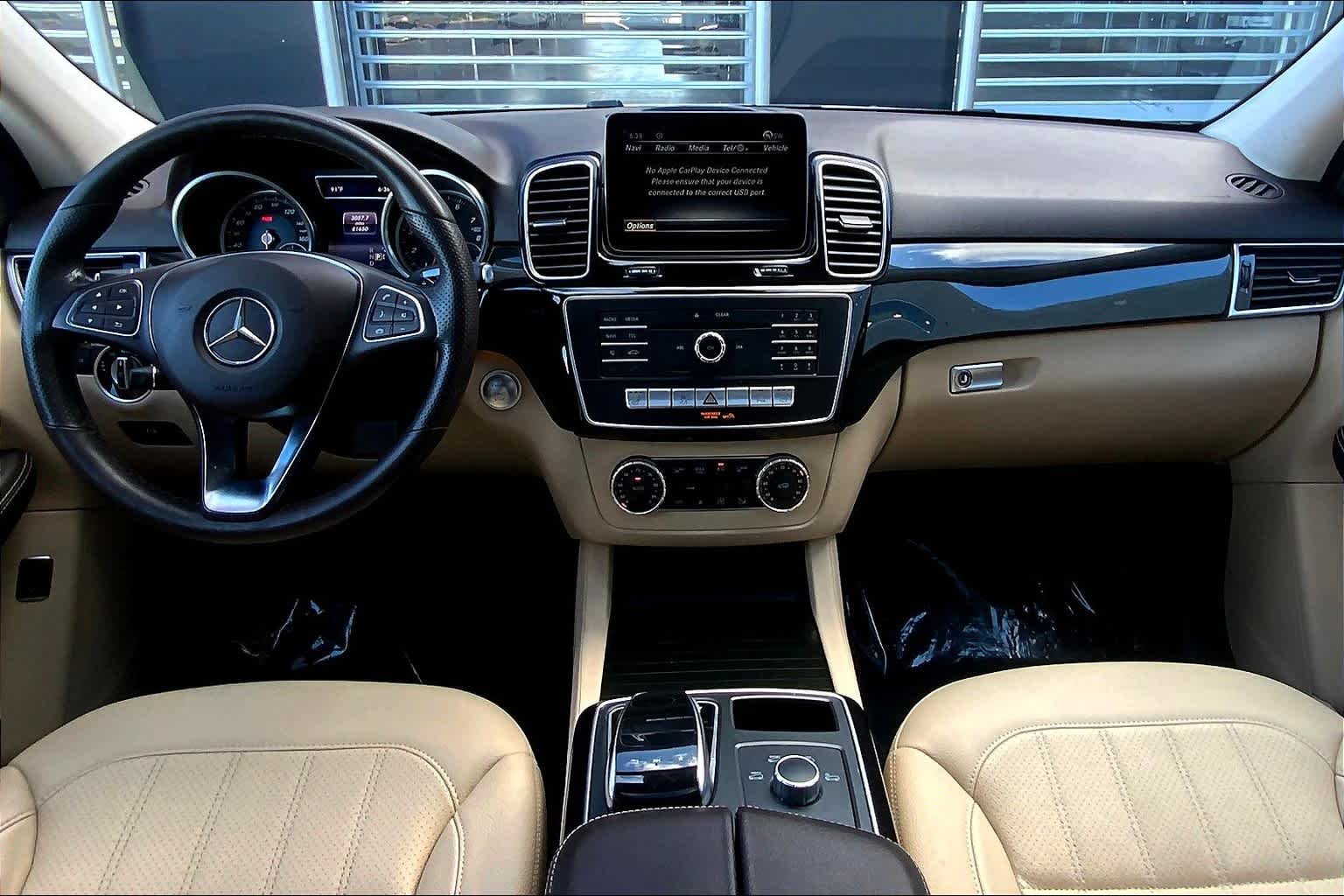 Used 2017 Polar White Mercedes-Benz GLE 350 image 14