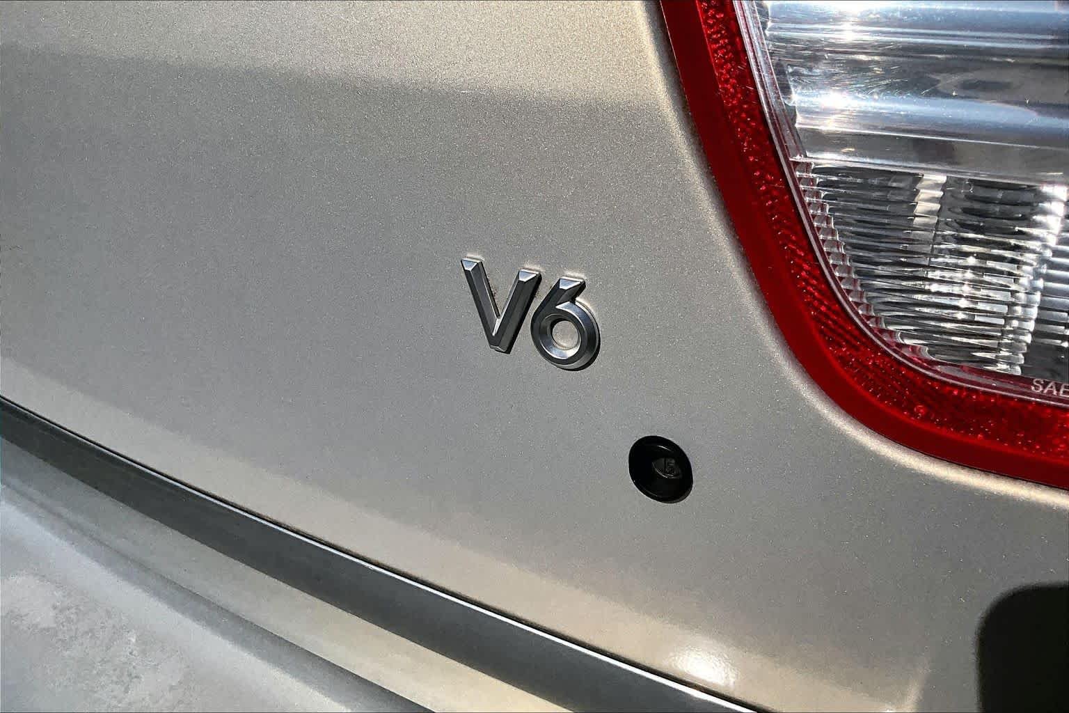 Used 2009 Tuxedo Black Metallic Mercury Premier image 9