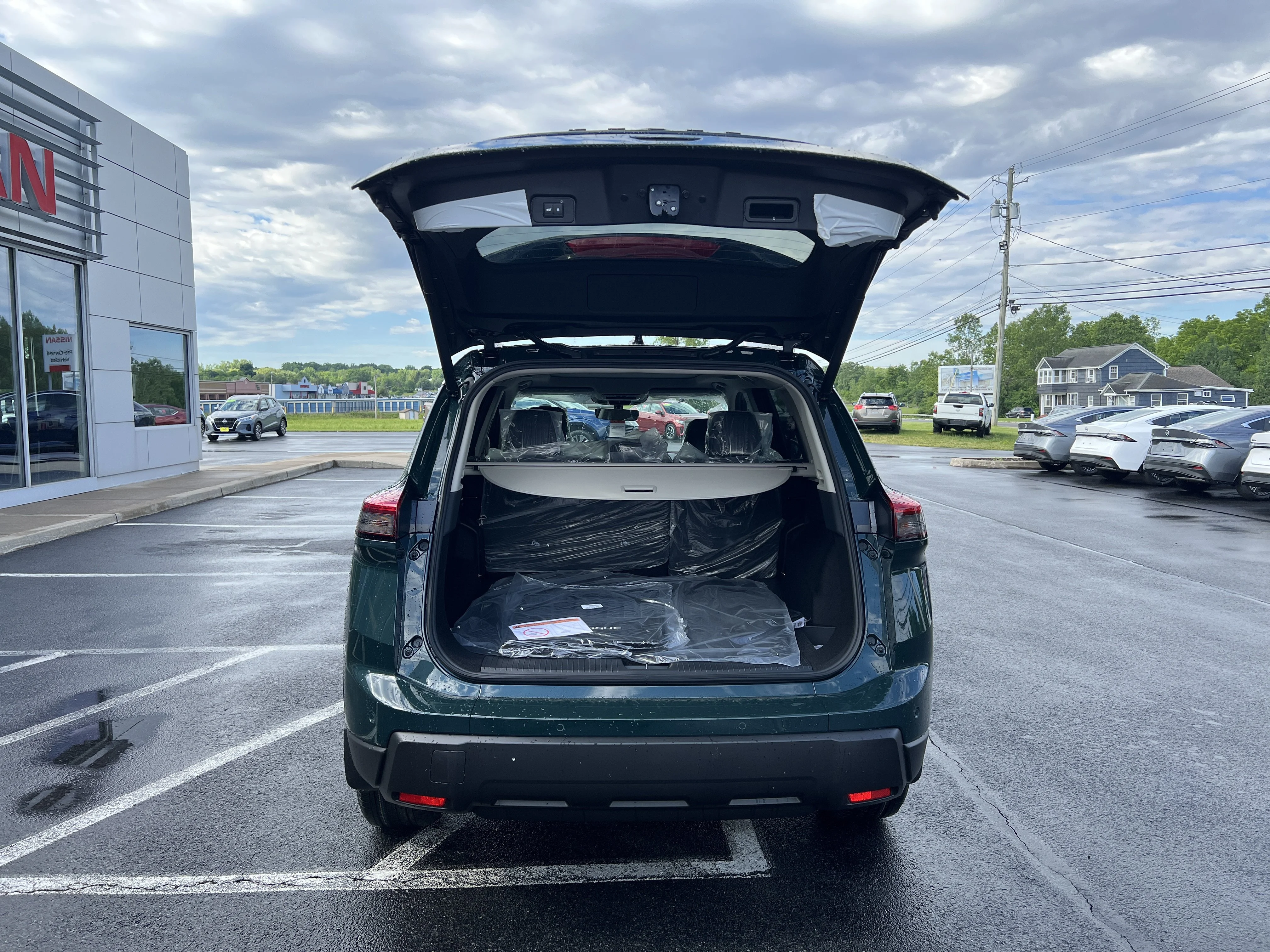 New 2026 Obsidian Green Pearl Nissan Dark Armor™ image 4