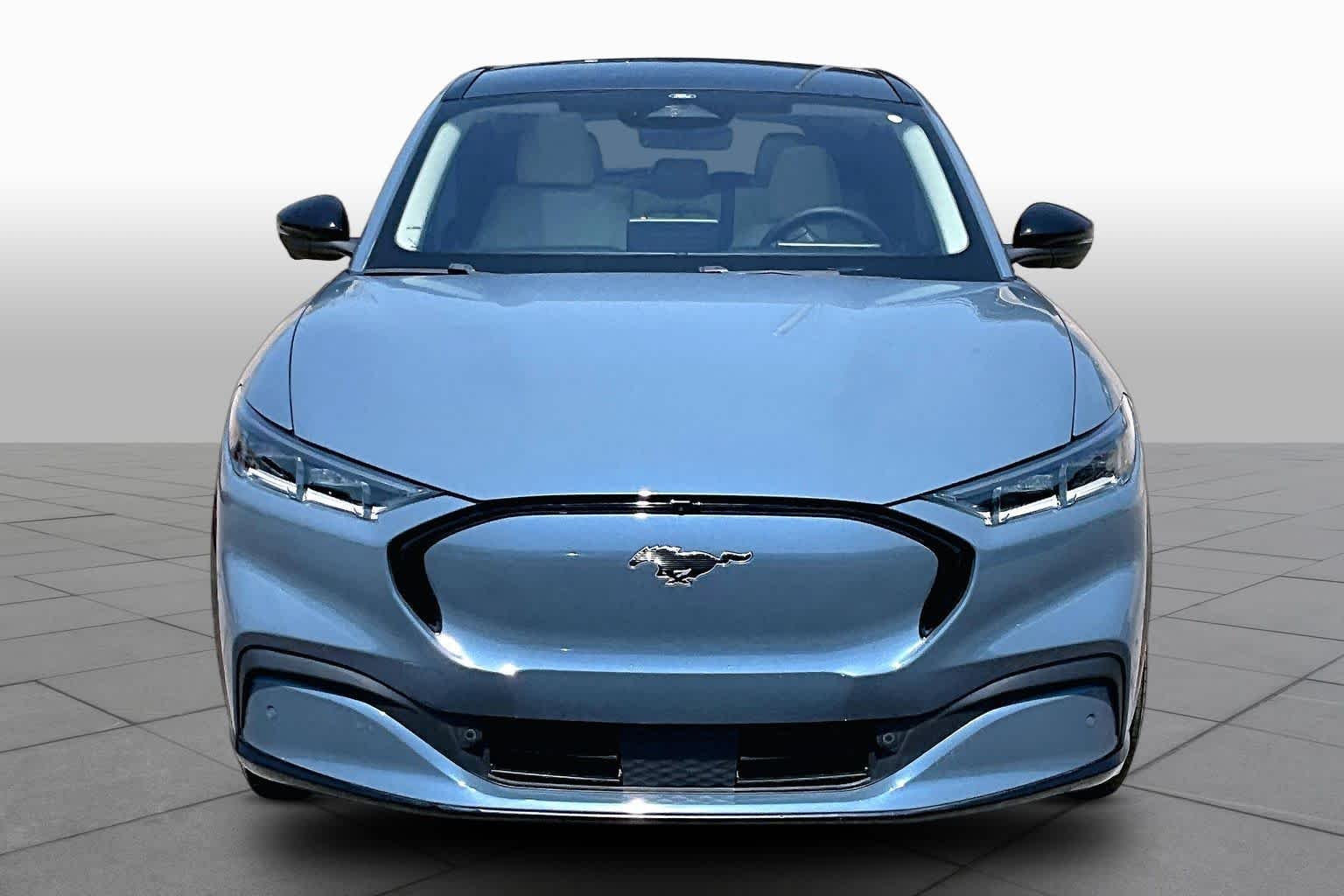Certified Used 2023 Vapor Blue Metallic Ford Premium image 5