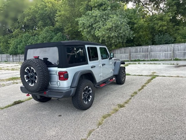 Used 2024 Silver Jeep Rubicon image 13