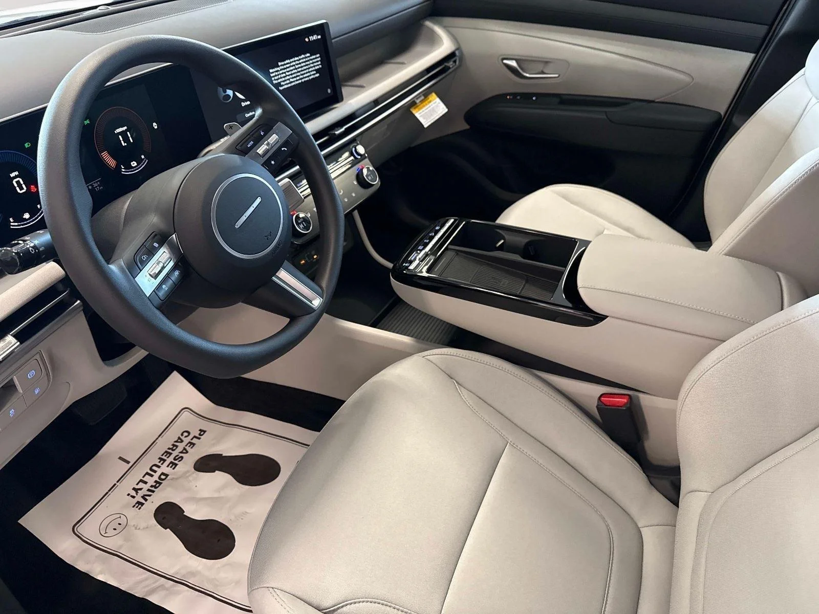New 2025 Creamy White Pearl Hyundai SEL image 21