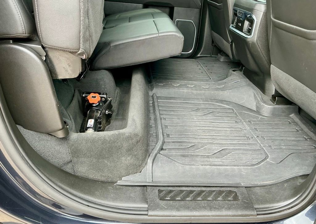 2024 GMC Sierra 3500HD SLT - Photo 28