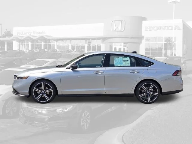 New 2026 Solar Silver Metallic Honda SE image 2
