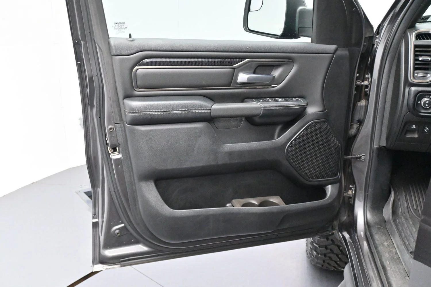 Used 2020 Granite Crystal Metallic Clearcoat Ram Rebel image 10