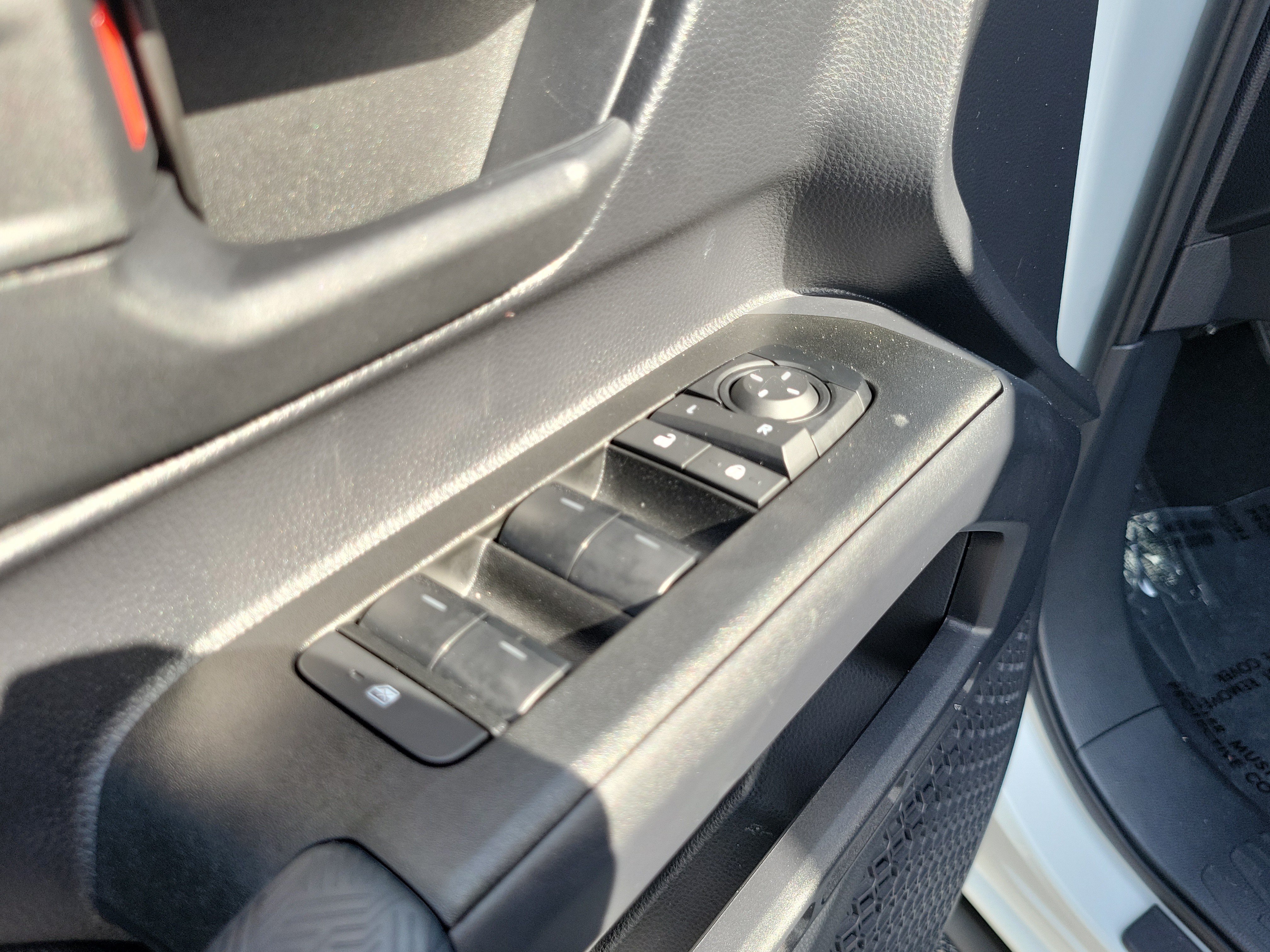 Used 2025 Ice Toyota SR5 image 18