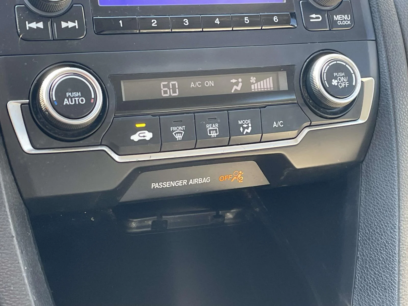Used 2018 White Honda LX CVT image 10