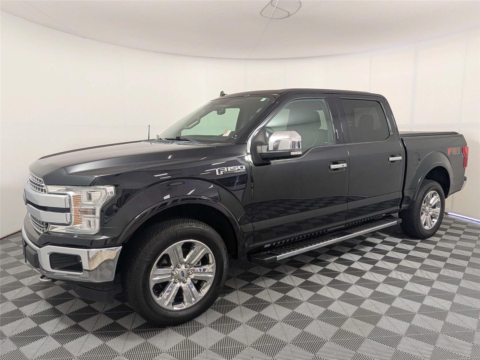 Used 2019 Agate Black FORD  image 2