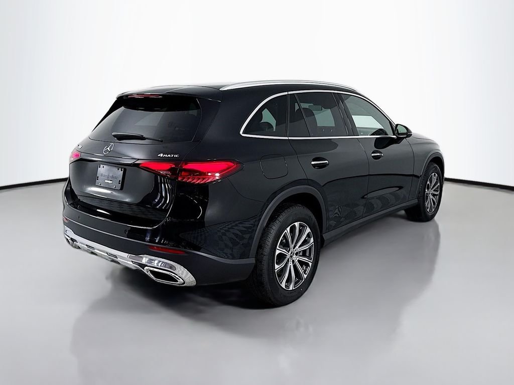 Used 2026 Black Mercedes-Benz GLC 300 image 9