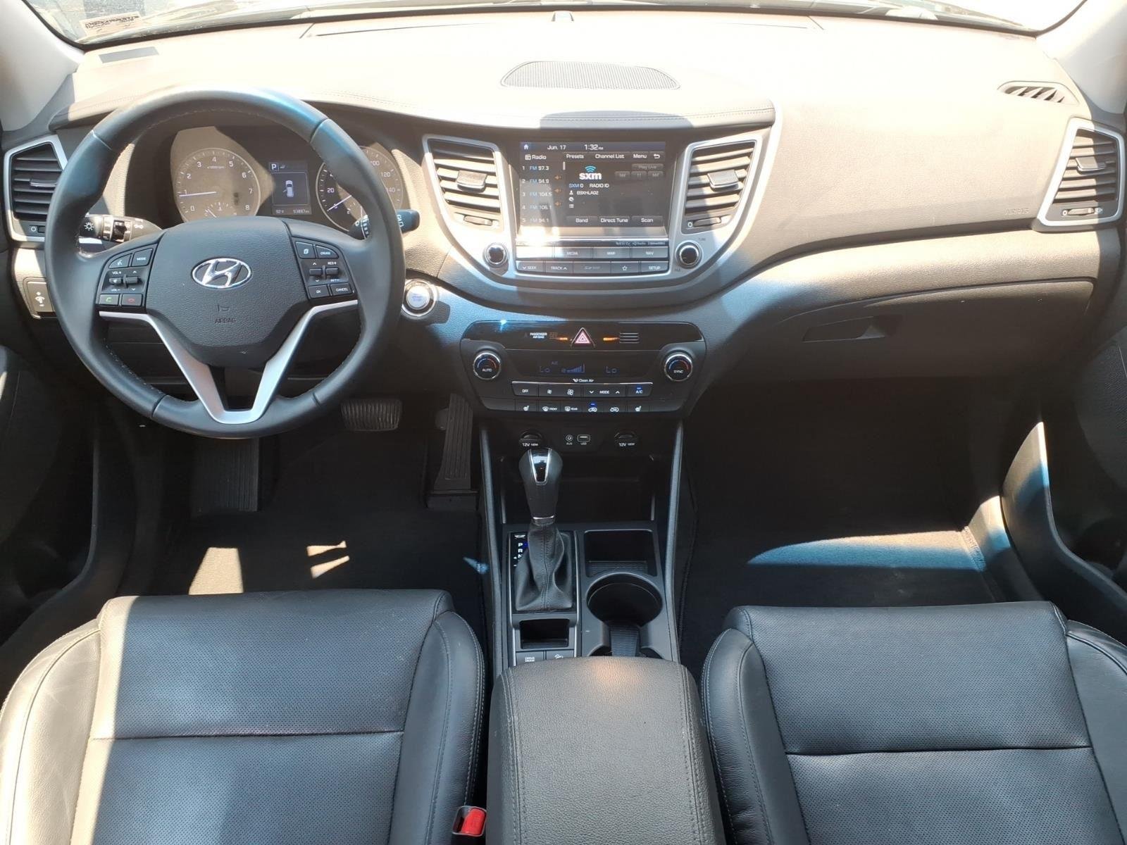 Used 2018 Black Noir Pearl Hyundai SEL Plus image 11