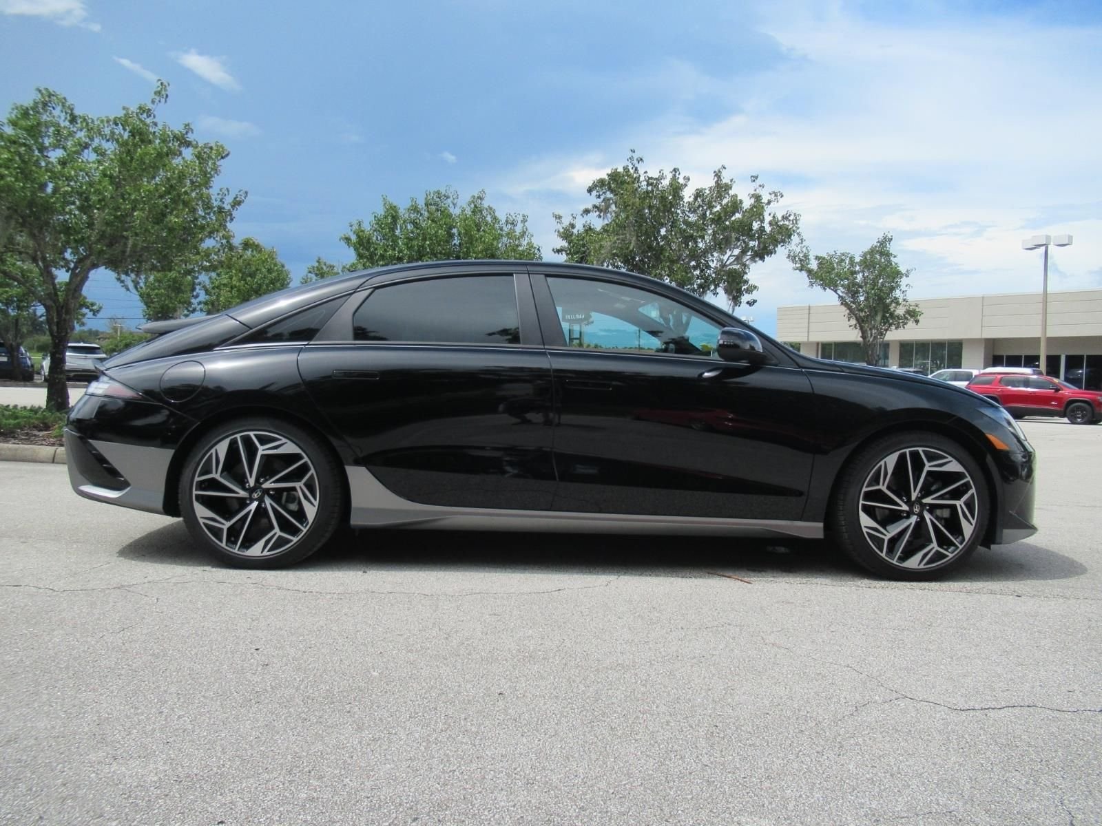 Used 2023 Hyundai IONIQ 6 SEL with VIN KMHM34AA5PA024592 for sale in Ocala, FL