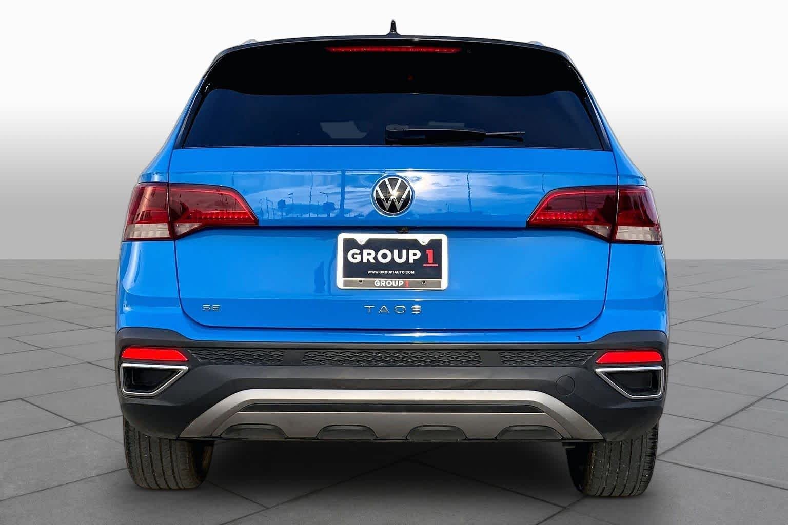 Pre-Owned 2023 Volkswagen Taos SE