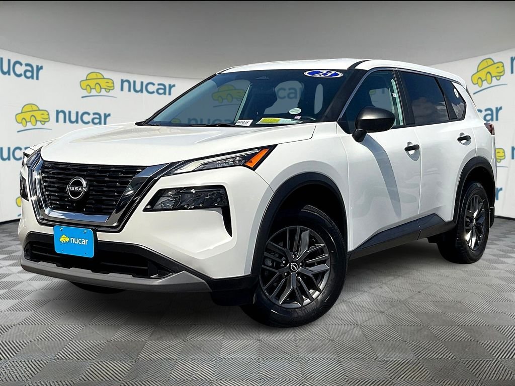 Used 2023 White Nissan S image 3