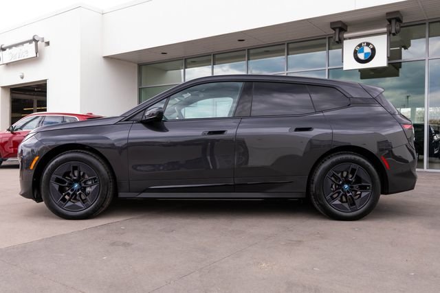 Certified 2024 BMW iX Base with VIN WB523CF08RCN71512 for sale in Glendale, WI