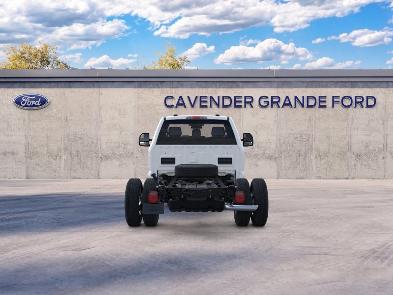 New 2025 Oxford White Ford F-350® XL image 5