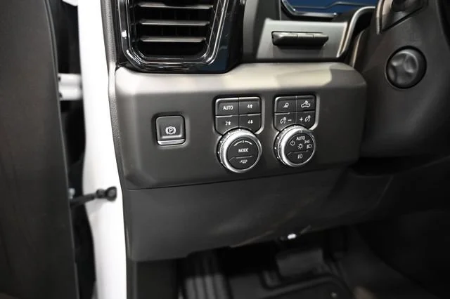 2025 GMC Sierra 1500 AT4X - Photo 29