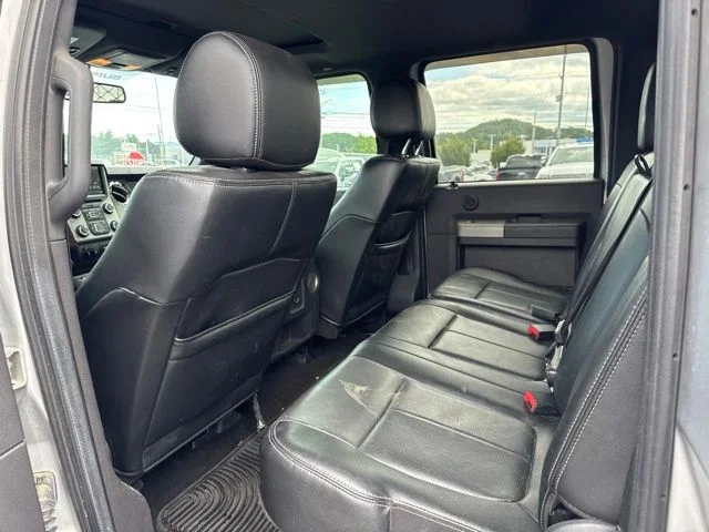Used 2016 Silver Ford Lariat image 15