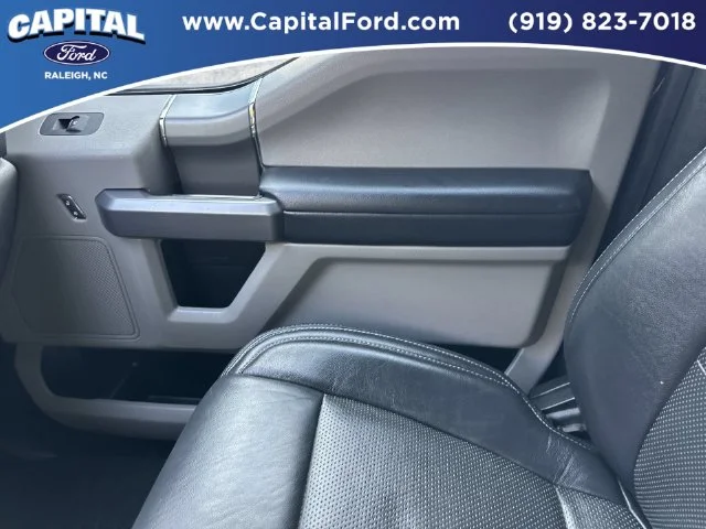 Used 2020 Black Ford XLT image 28