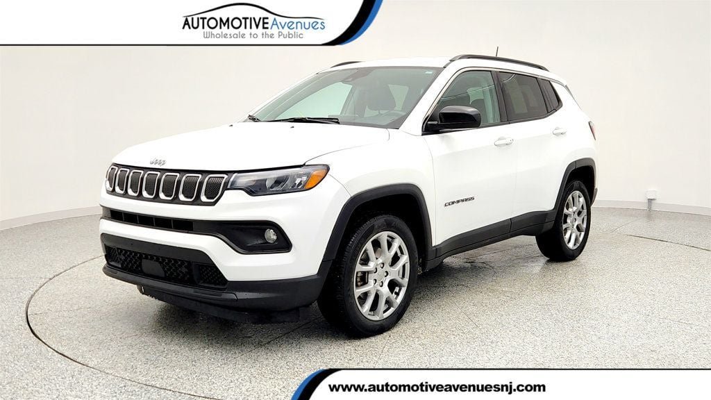 2022 Jeep Compass Latitude Lux