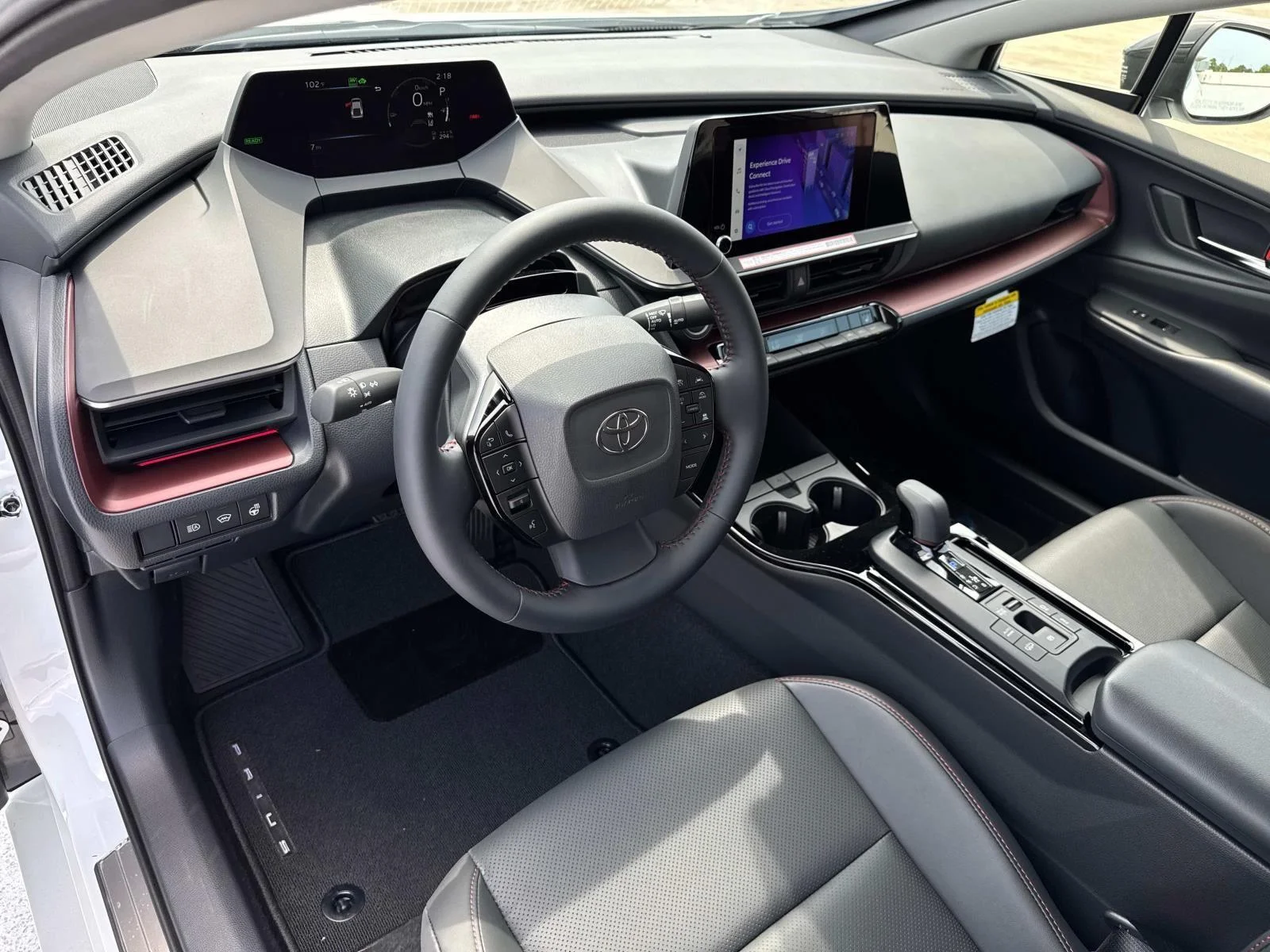 2026 Toyota Prius Plug-in Hybrid XSE - Photo 10