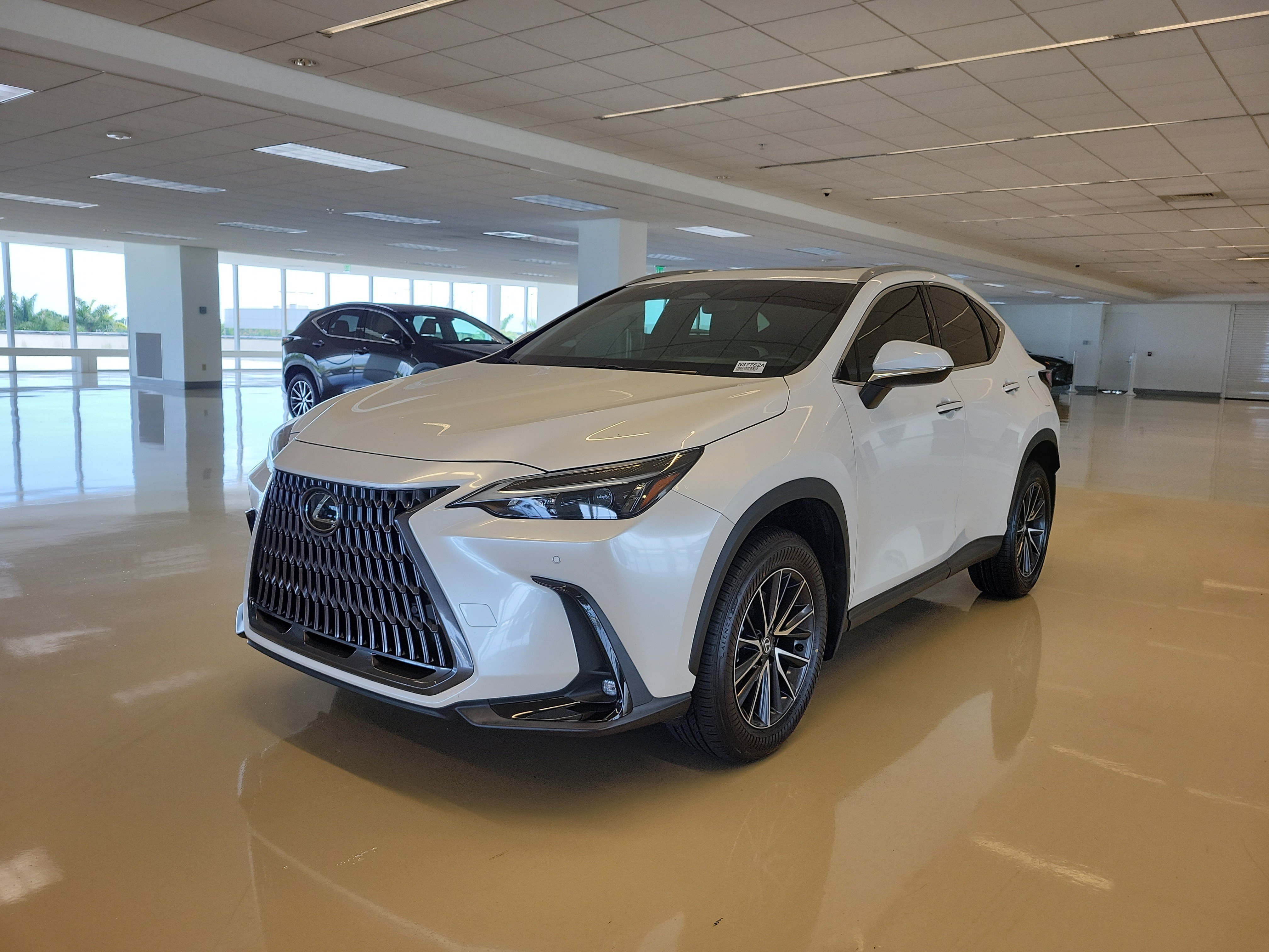 Certified Used 2024 EMINENT WHITE PEARL Lexus NX 350 Premium image 6