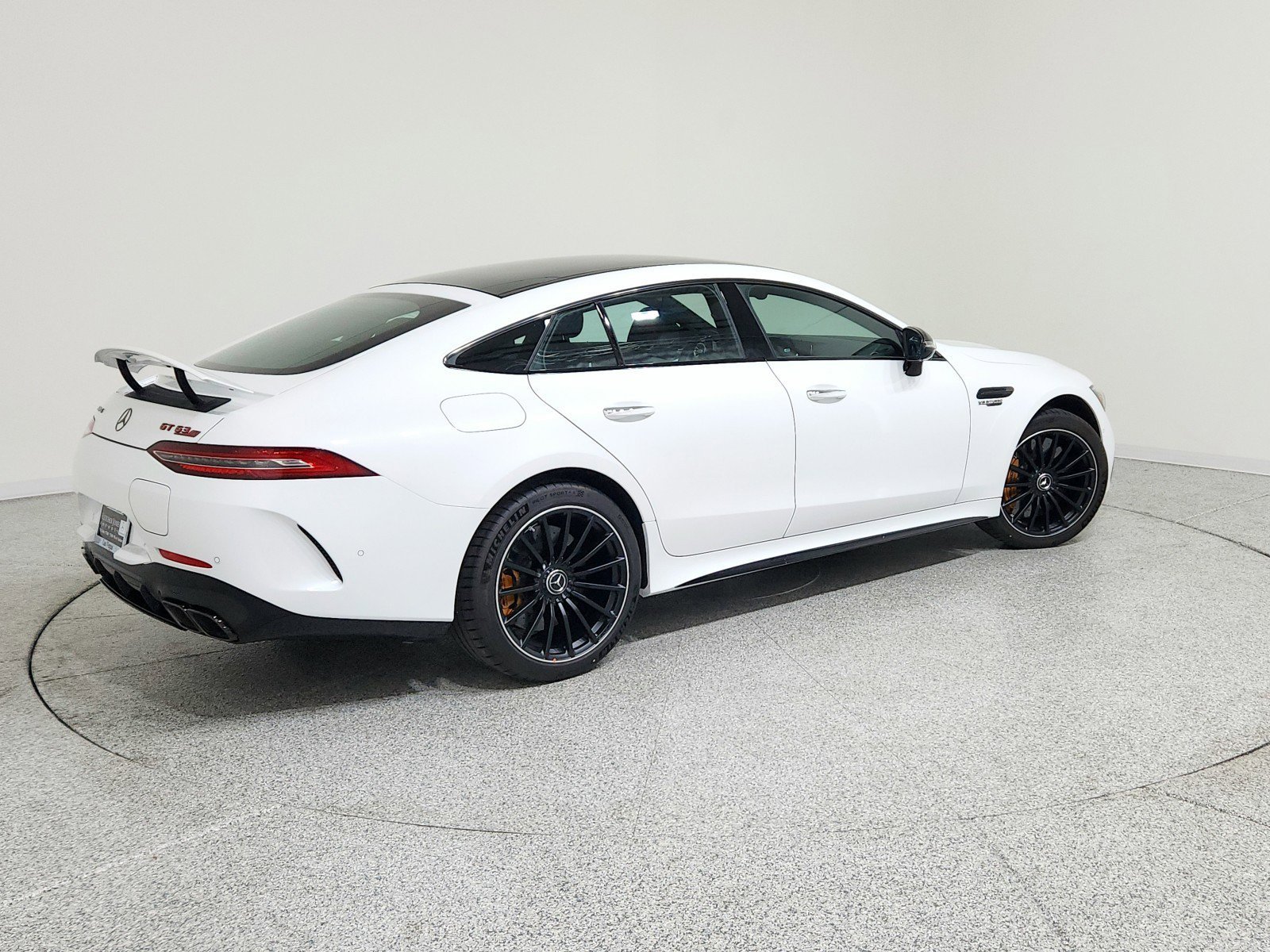 New 2026 MANUFAKTUR Moonlight White Metallic Mercedes-Benz AMG® GT 63 S E Performance 4-Door Coupe image 35
