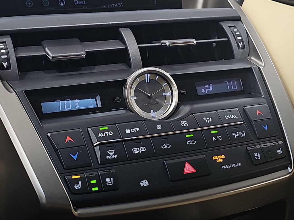 Used 2017 White Lexus 200t image 25