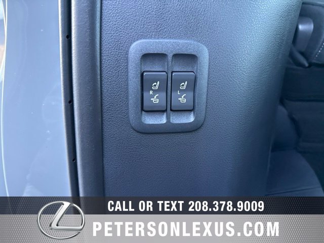 Used 2025  Lexus 500h F SPORT Luxury image 22