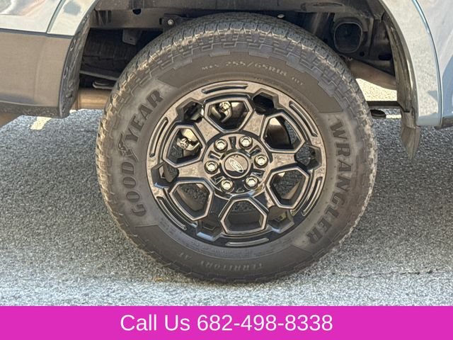 Used 2025 Gray Ford Lariat image 10