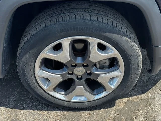 Certified Used 2019 Blue Jeep Limited image 9