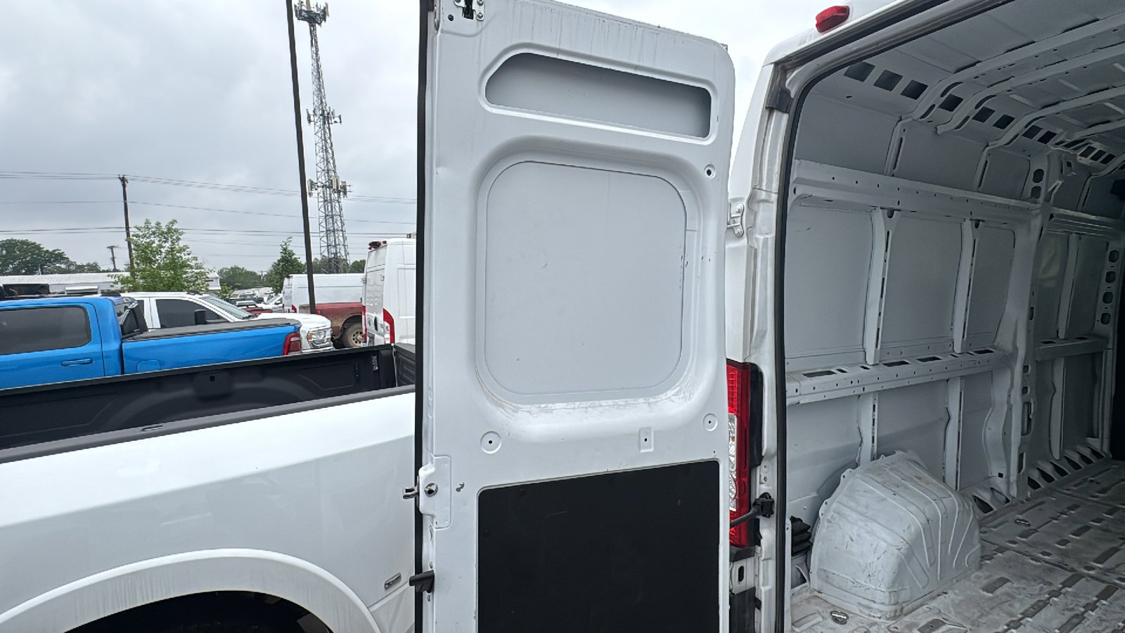 Used 2025 Bright White Clearcoat Ram Tradesman image 15
