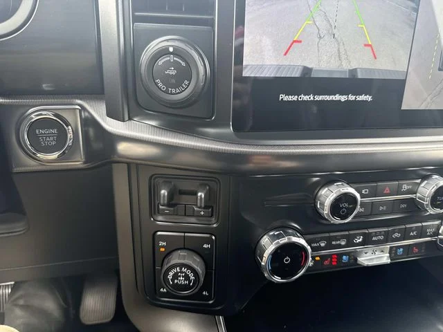 Used 2025 Black Ford Lariat image 31