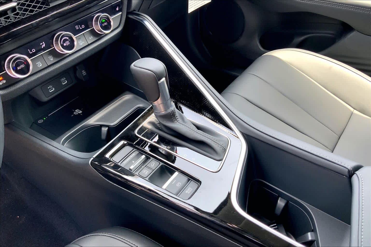 New 2026 Urban Gray Pearl Acura  image 7