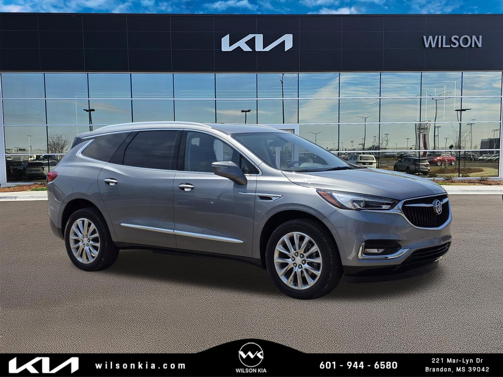 2021 Buick Enclave Essence's photo