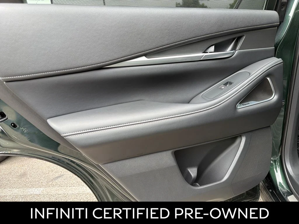 Certified Used 2026 Deep Emerald INFINITI LUXE image 31