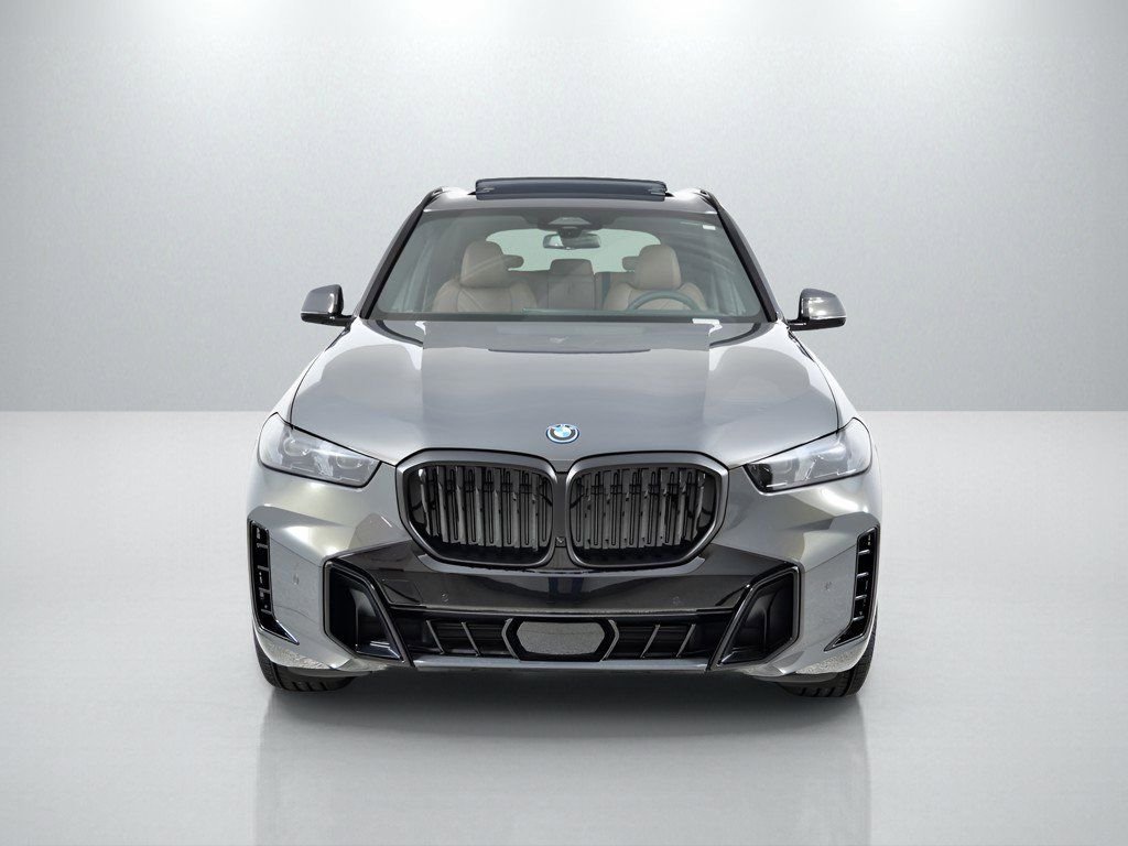Certified Used 2026 Dravit Grey Metallic BMW xDrive50e image 3