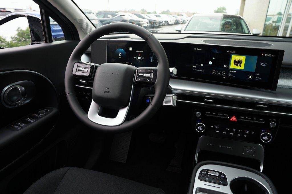 New 2026 Abyss Black Hyundai SE image 12