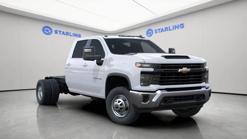 New 2026 Summit White Chevrolet Work Truck image 6