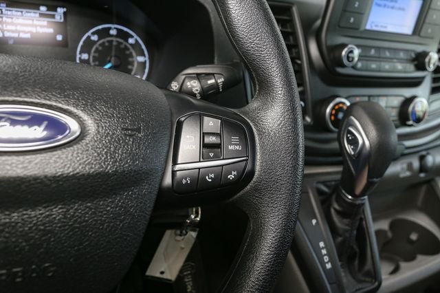 Used 2025  Ford Base image 24