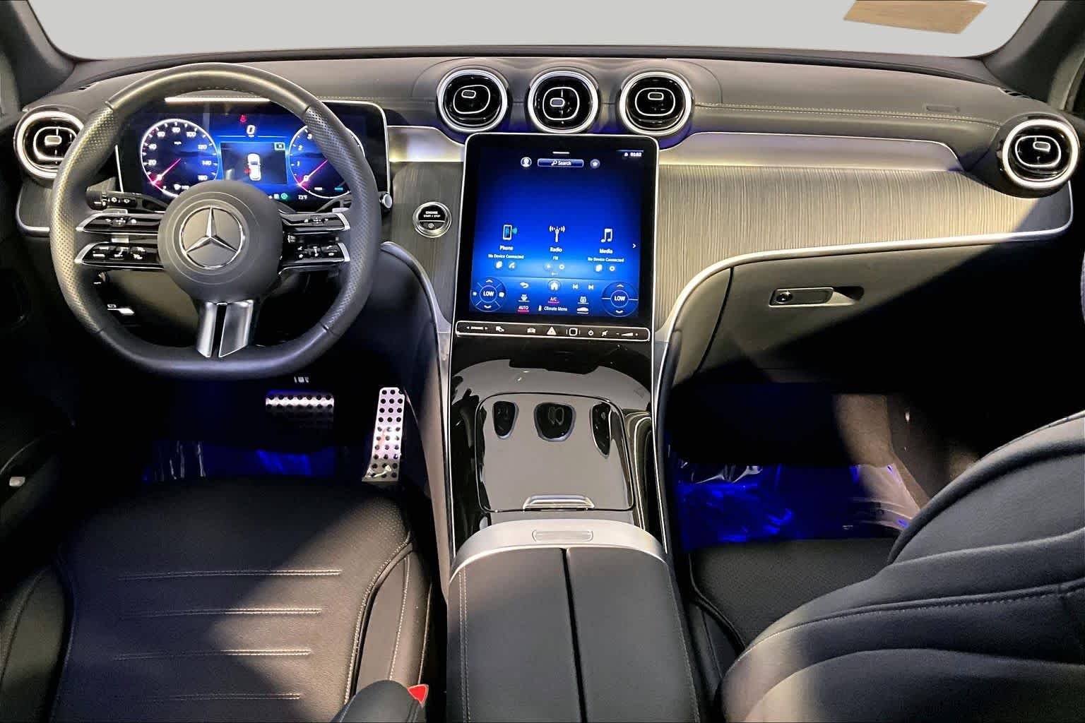 Used 2023 Black Mercedes-Benz GLC 300 image 16