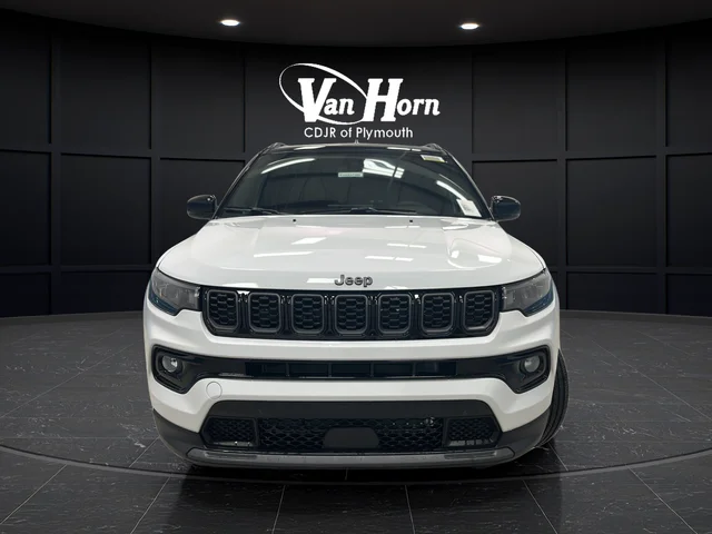 New 2026 Bright White Clear-Coat Exterior Paint Jeep Limited image 8