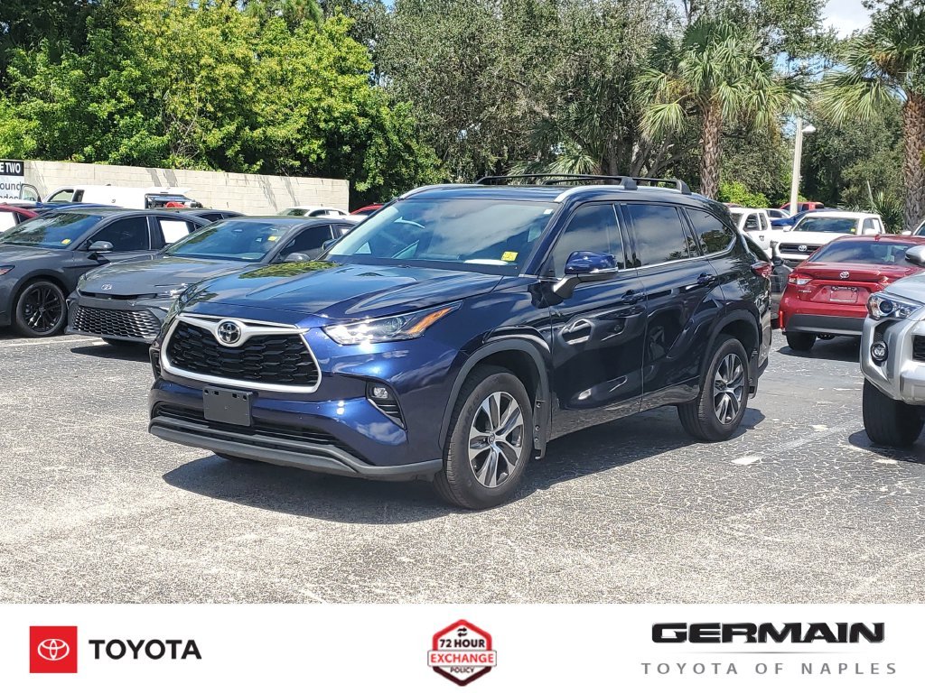 Used 2022 Blue Toyota XLE image 1