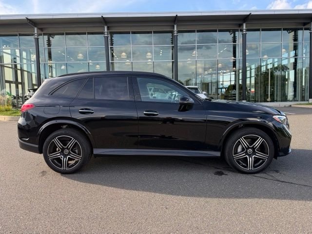 Certified Used 2024  Mercedes-Benz GLC 300 image 8