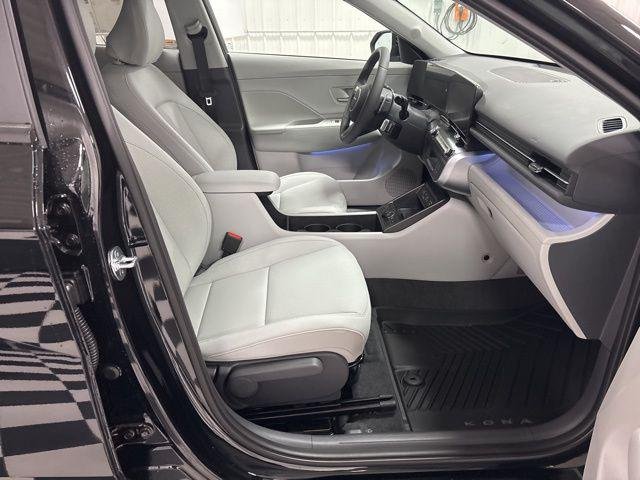 New 2026 Black Hyundai SEL Premium AWD image 29