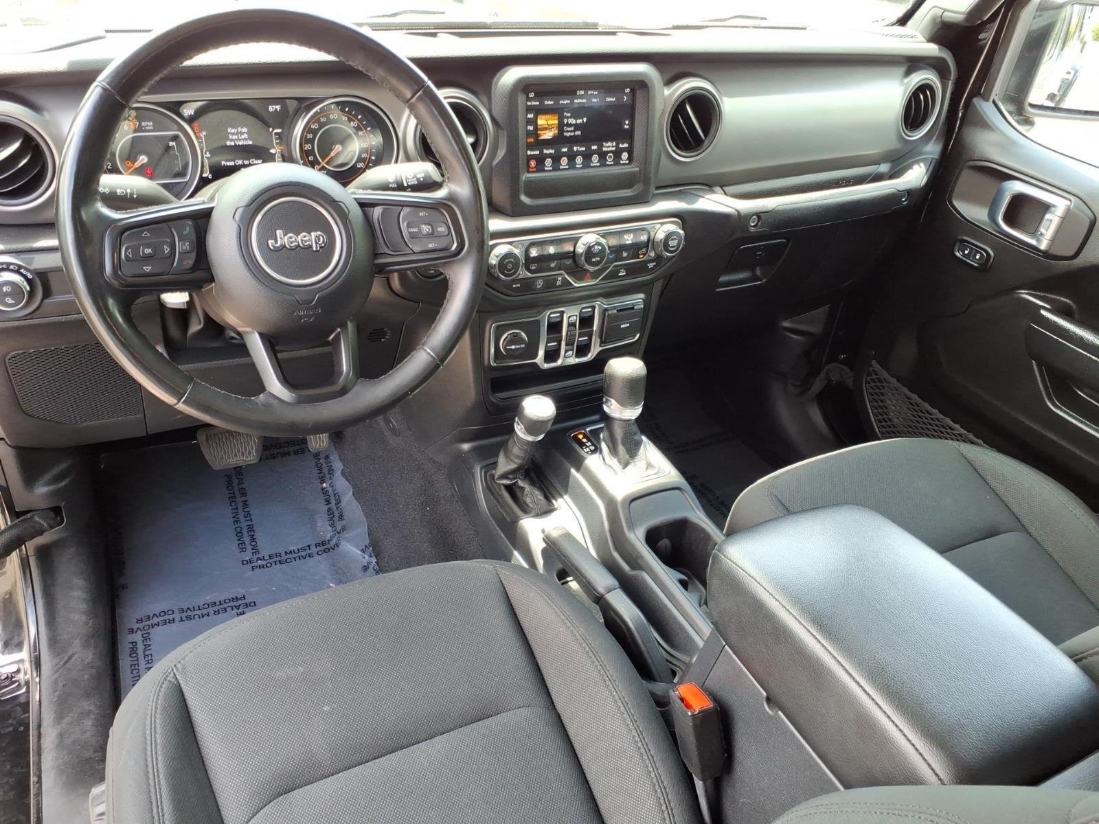 Used 2023 Black Clearcoat Jeep Sport S image 21